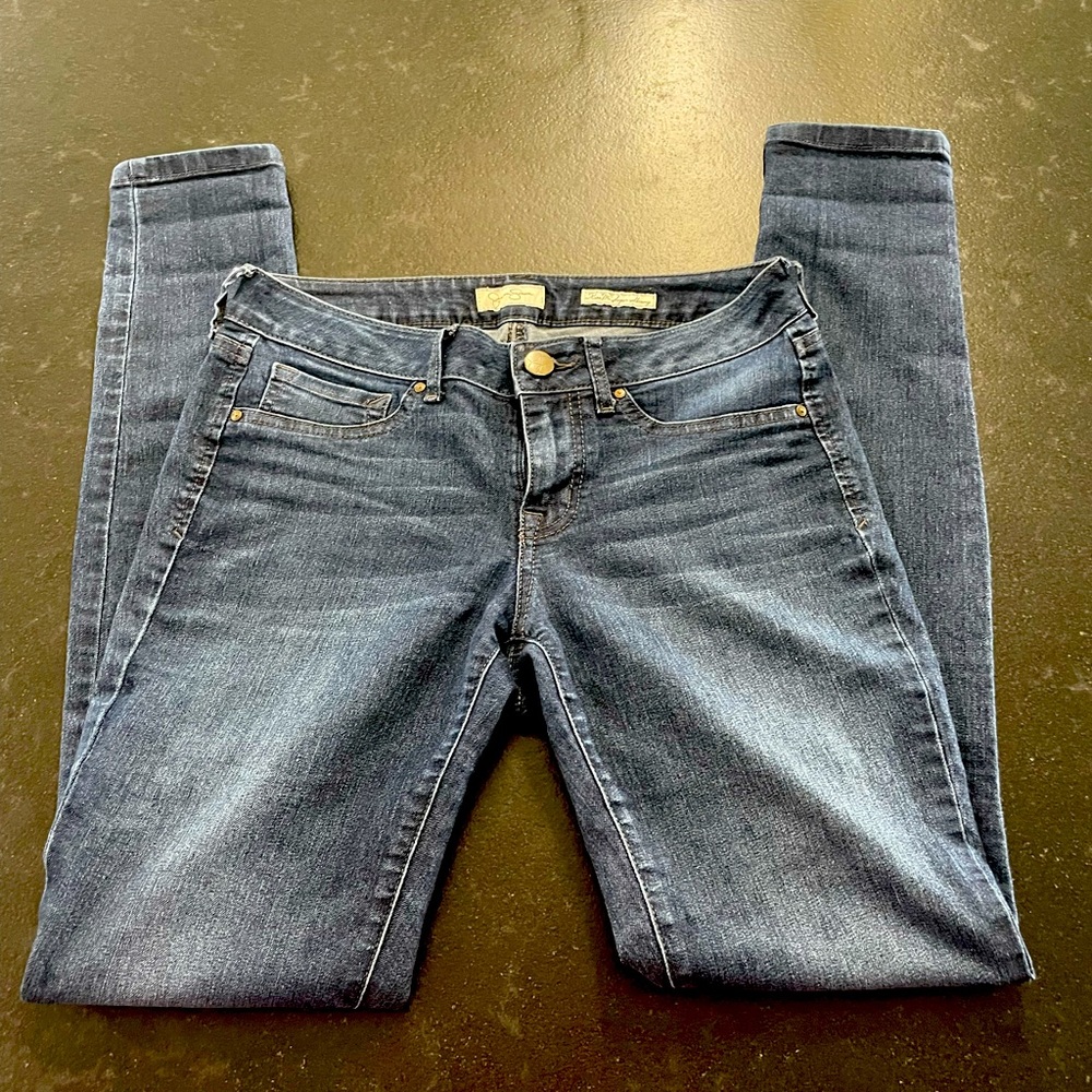 Jessica Simpson dark jegging